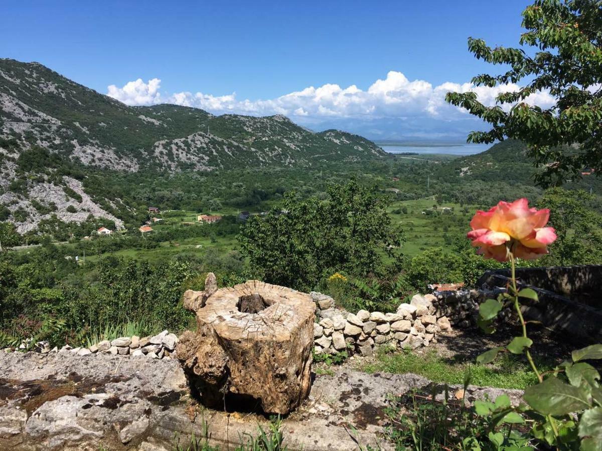 Vila Rent House Orahovo Virpazar Exteriér fotografie