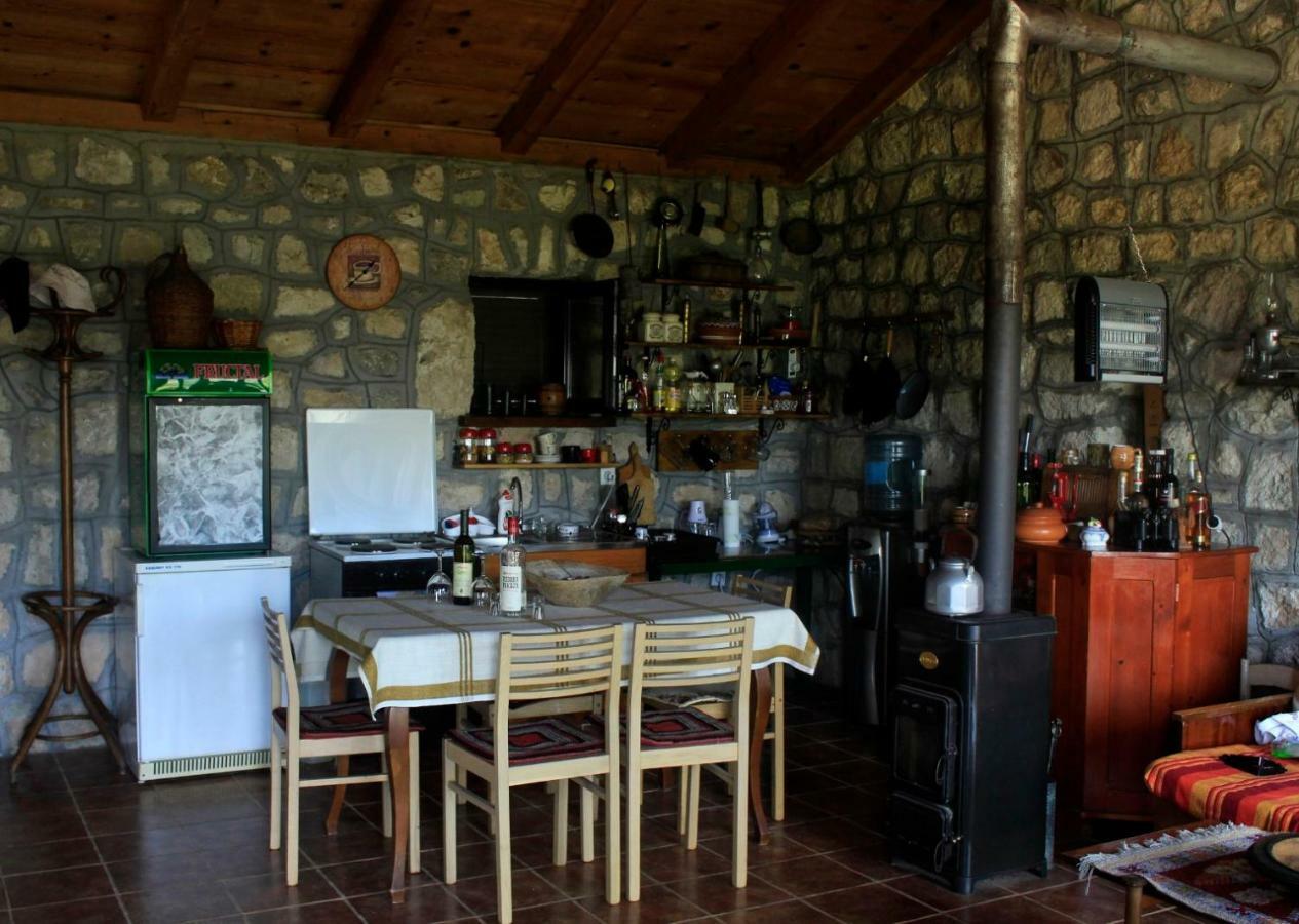 Vila Rent House Orahovo Virpazar Exteriér fotografie
