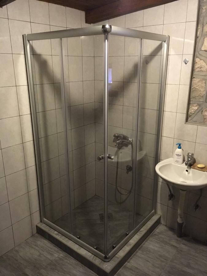 Vila Rent House Orahovo Virpazar Exteriér fotografie